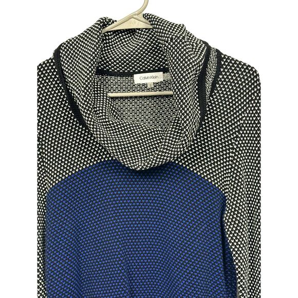 Women's Calvin Klein Sweater - Picture 3 of 4